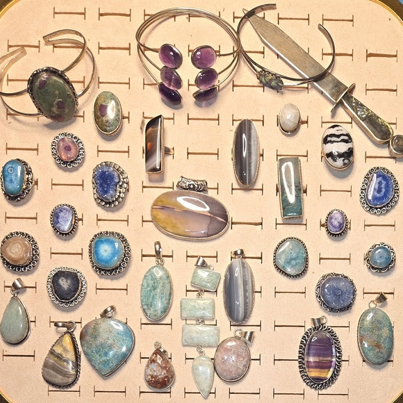Various Jewelry - Resellers Lot ~33 Pcs of .925 Sterling Plated Gemstone Jewelry Most NWOT, 3 Vint